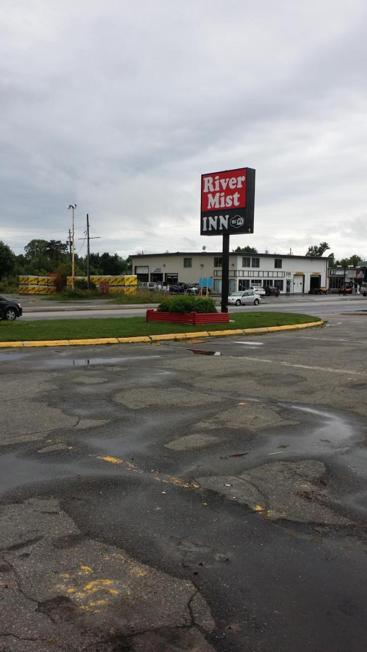 סטורג'און פאלס River Mist Inn מראה חיצוני תמונה