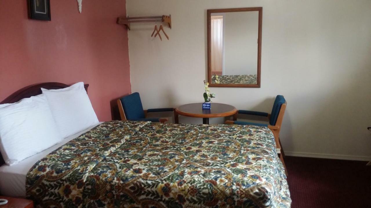 סטורג'און פאלס River Mist Inn מראה חיצוני תמונה