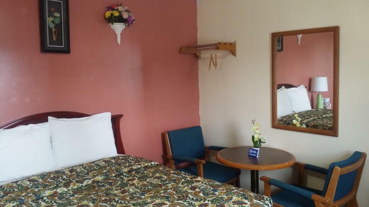 סטורג'און פאלס River Mist Inn מראה חיצוני תמונה